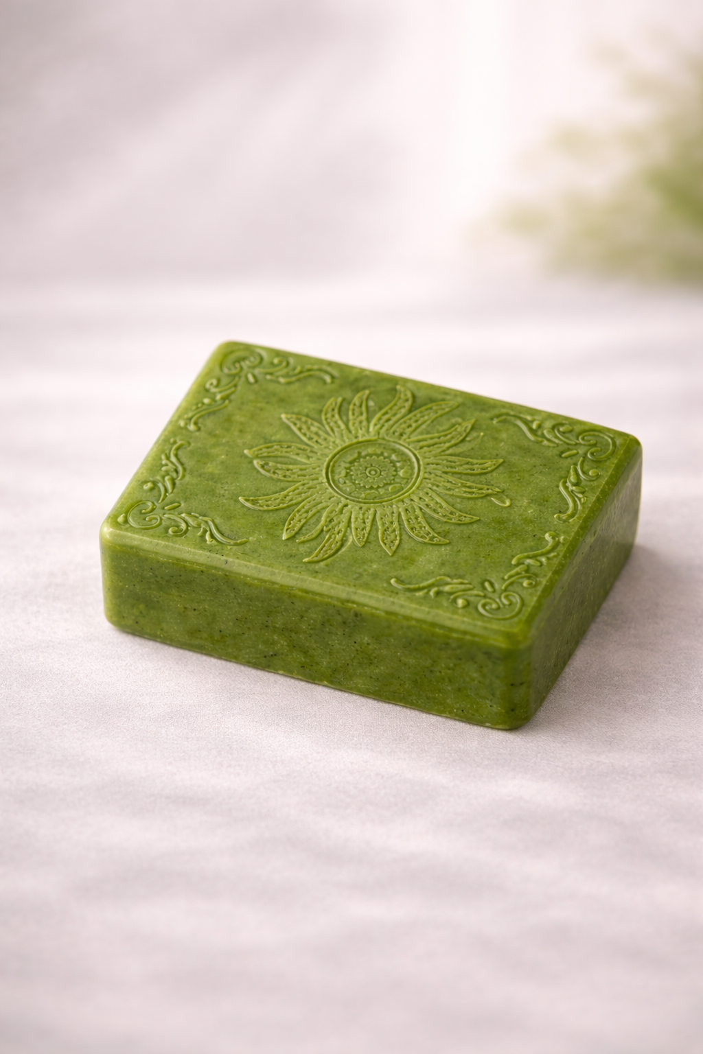 VEDURA Neem Tulsi Soap ~100 g